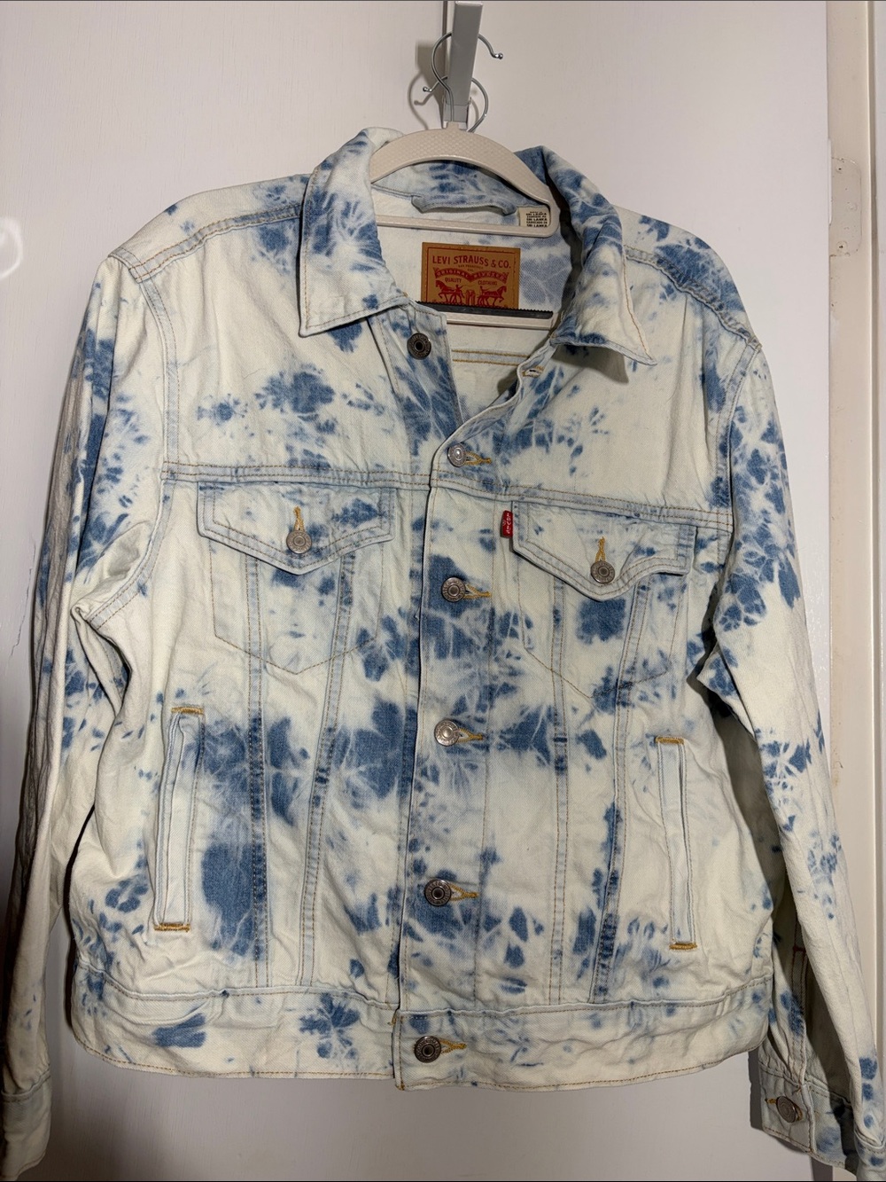 Levi's White and Blue Tie-Dye Denim Jacket